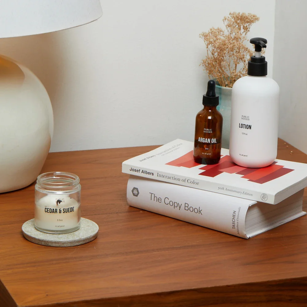 Cedar & Suede Soy Candle - Image 5